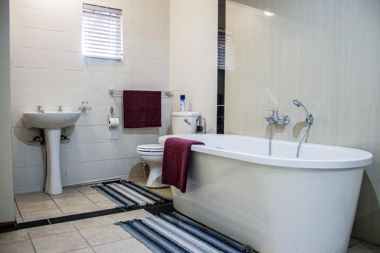 Pro Active Guest House Pretoria-Noord Eksteriør bilde