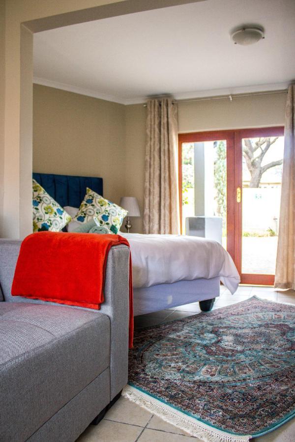 Pro Active Guest House Pretoria-Noord Eksteriør bilde
